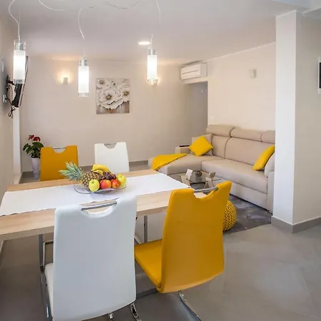 Nonina Hiza Holiday home