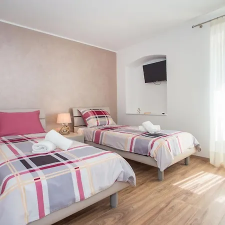 Сasa de vacaciones Nonina Hiza